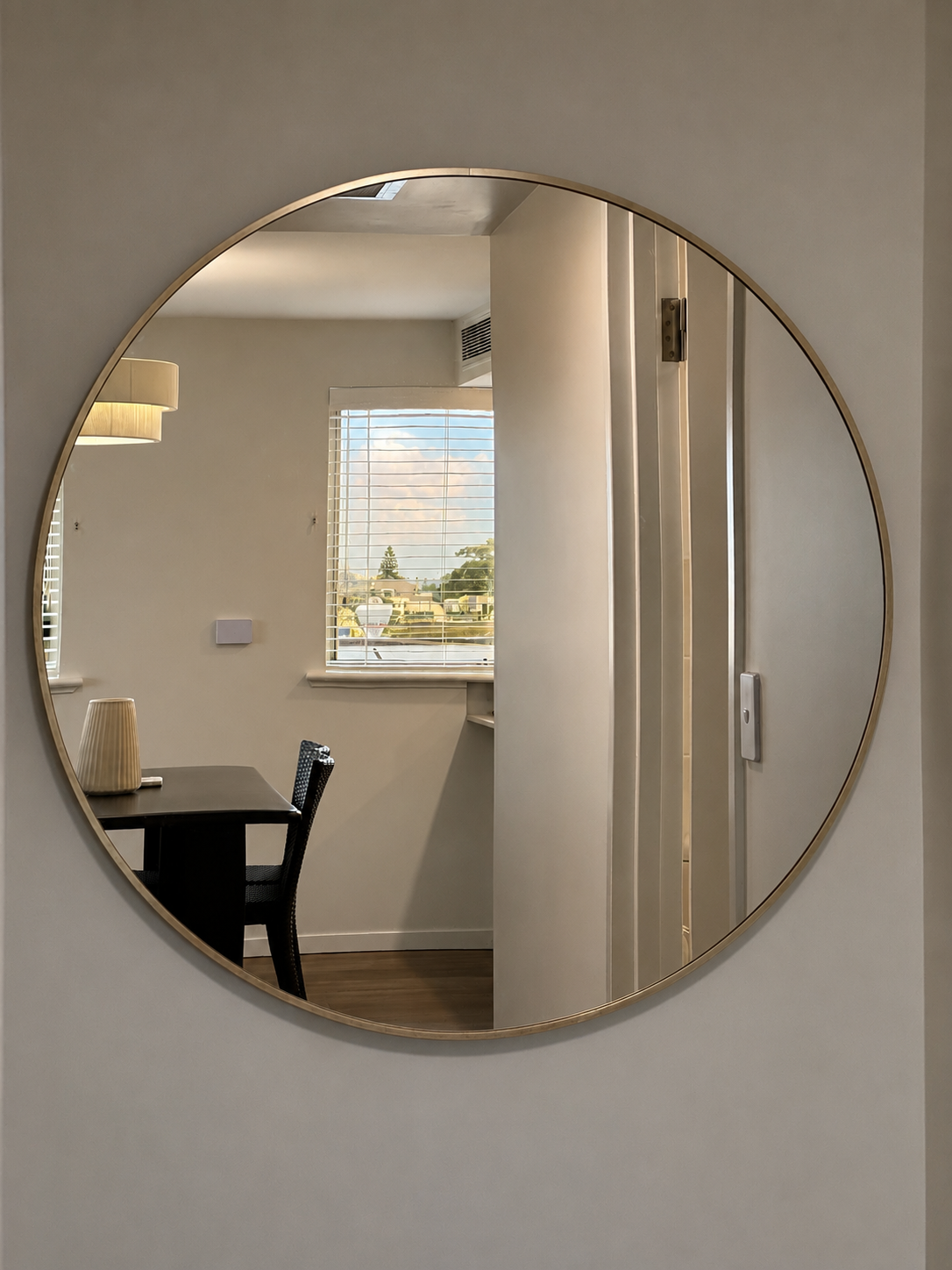 MIRROR