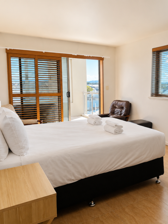 hotel room in ballina
