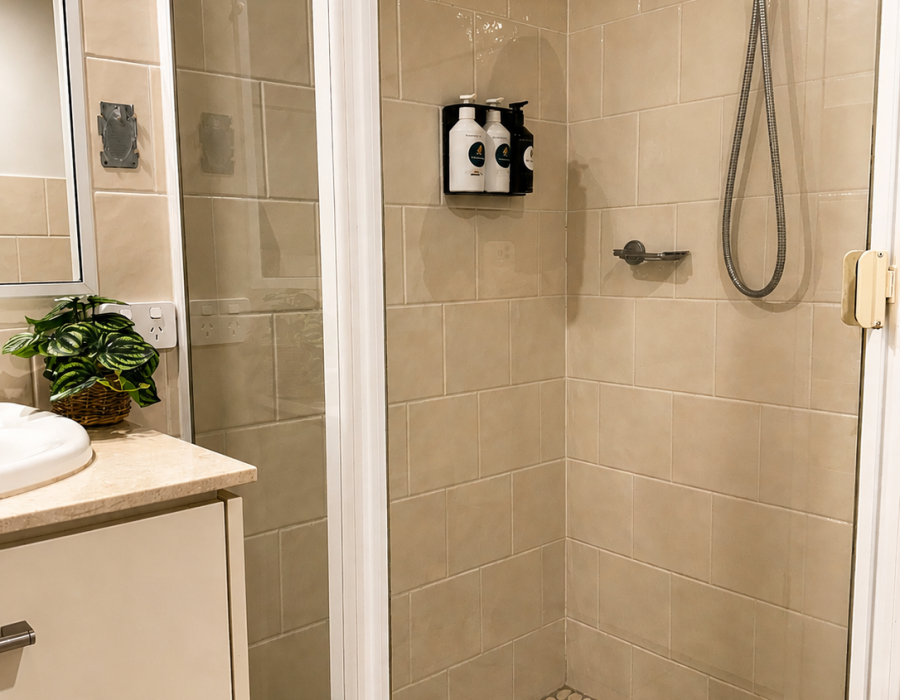 SHOWER